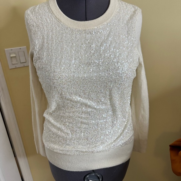 Kate Spade sequins cream sweater with black bow size medium - Picture 10 of 11